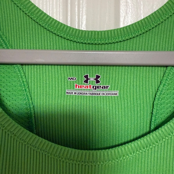 Women’s sport’s top M - Picture 3 of 3